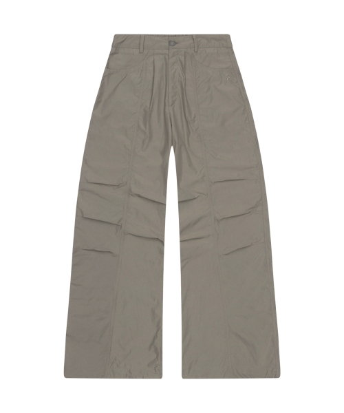 AAKAM(アーカム)の「98 Printed Knee Pin-tuck Nylon Pants (Khaki)(その他パンツ・レディース・その他・1/2)」の4枚目の写真