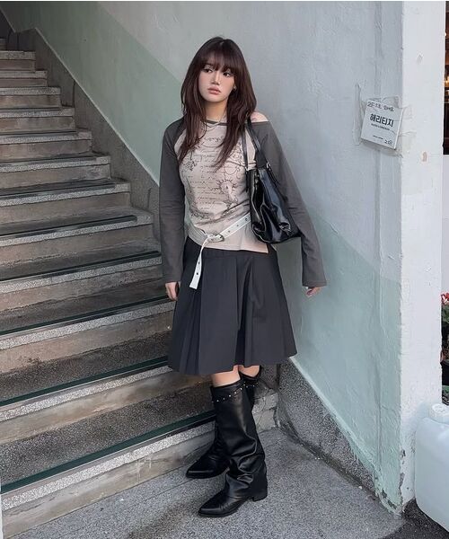 FLAREUP(フレアアップ)の「Pleats Midi Skirt (FL-243_Black)(スカート・レディース・ブラック・1/2)」の13枚目の写真