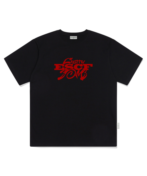 ESCAPEFROM(エスケープフロム)の「ブラックチェリーバムプリントオーバーサイズ半袖Tシャツブラック(Tシャツ/カットソー・レディース・その他・SMALL/MEDIUM/LARGE)」の3枚目の写真