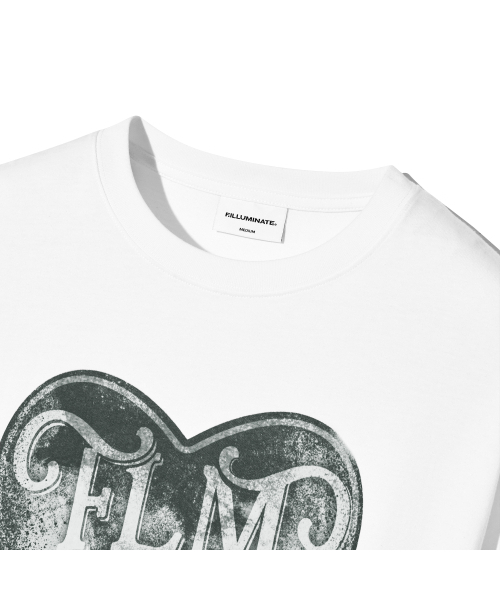 F.ILLUMINATE（フィルミネイト）の「FLM ヴィンテージハートグラフィックTシャツ-ホワイト（Tシャツ/カットソー・レディース・その他・SMALL/MEDIUM/LARGE）」の6枚目の写真