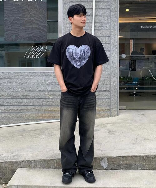 F.ILLUMINATE（フィルミネイト）の「FLM ヴィンテージハートグラフィックTシャツ-ホワイト（Tシャツ/カットソー・レディース・その他・SMALL/MEDIUM/LARGE）」の11枚目の写真