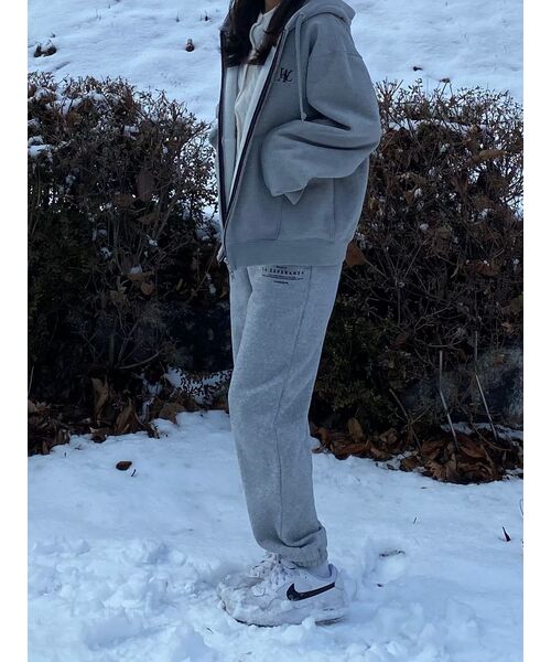 WOOALONG(ウアロン)の「(起毛)Signatureフードジップアップ - グレー(パーカー・レディース・ライトグレー・LARGE/MEDIUM/SMALL)」の10枚目の写真