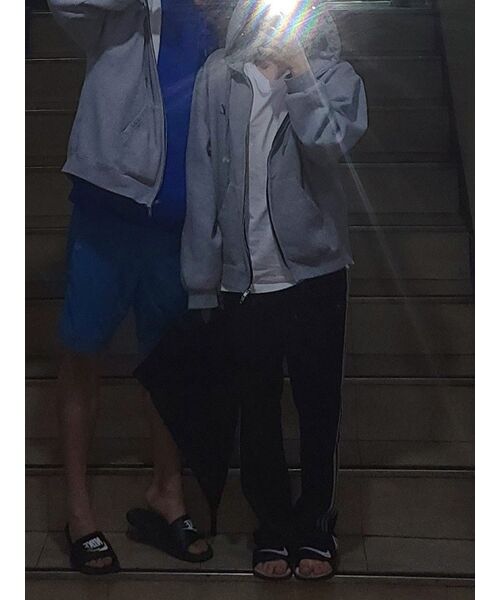 WOOALONG(ウアロン)の「(起毛)Signatureフードジップアップ - グレー(パーカー・レディース・ライトグレー・LARGE/MEDIUM/SMALL)」の11枚目の写真