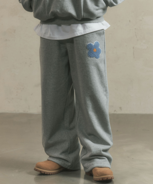TAKEASY(テイクイージー)の「アプリケスウェットパンツ(メランジグレー)(スウェットパンツ・メンズ・その他・MEDIUM/LARGE)」の1枚目の写真