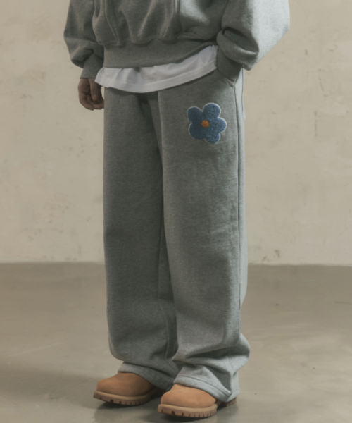 TAKEASY(テイクイージー)の「アプリケスウェットパンツ(メランジグレー)(スウェットパンツ・メンズ・その他・MEDIUM/LARGE)」の3枚目の写真