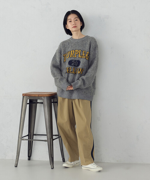 Purple&Yellow（パープルアンドイエロー）の「起毛 カレッジロゴ プルオーバー（ニット/セーター・メンズ・ブラック/グレー/ブルー・MEDIUM/SMALL/LARGE）」の18枚目の写真
