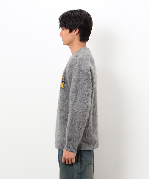 Purple&Yellow(パープルアンドイエロー)の「起毛 カレッジロゴ プルオーバー(ニット/セーター・メンズ・ブラック/グレー/ブルー・MEDIUM/SMALL/LARGE)」の9枚目の写真