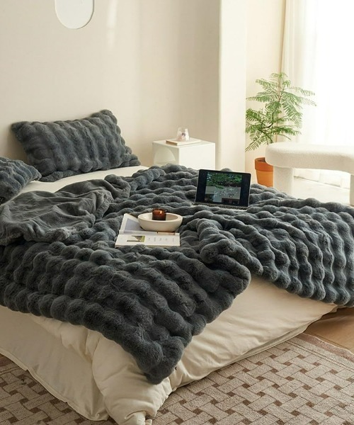 REBALANCE（リバランス）の「フワフワブランケット100×160cm（ブランケット・メンズ・B/A/E/D/C・FREE）」の3枚目の写真