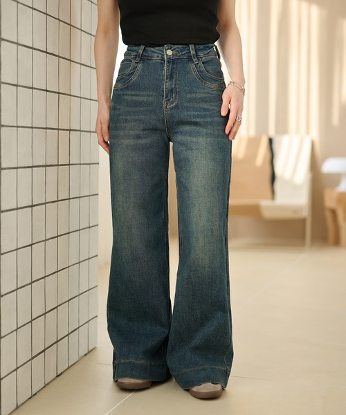 LAULEN(ローレン)の「wide leg flare denim pants /ワイドレッグフレアデニムパンツ(デニムパンツ・レディース・ダークブルー/ライトブルー・M/S)」の1枚目の写真