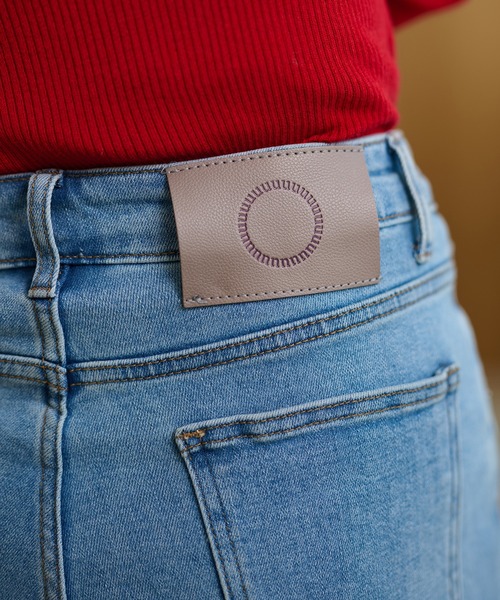 LAULEN(ローレン)の「wide leg flare denim pants /ワイドレッグフレアデニムパンツ(デニムパンツ・レディース・ダークブルー/ライトブルー・M/S)」の9枚目の写真