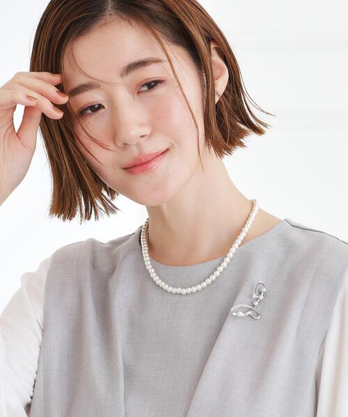 grove(グローブ)の「パール調ビジューブローチ(ブローチ/コサージュ・レディース・ゴールド/ピンクゴールド/シルバー・00)」の9枚目の写真