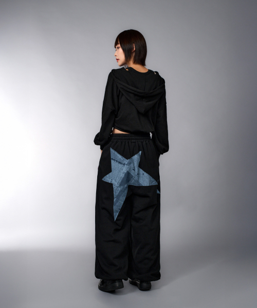 LAUGHER（ラファー）の「Star Denim Patchwork Jogger Pants - Black（スウェットパンツ・レディース・その他・FREE）」の9枚目の写真