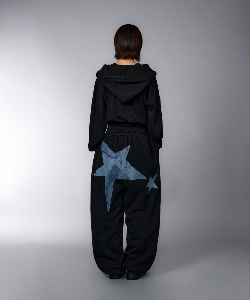 LAUGHER（ラファー）の「Star Denim Patchwork Jogger Pants - Black（スウェットパンツ・レディース・その他・FREE）」の13枚目の写真