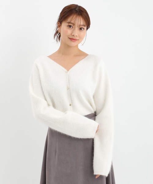 Andemiu(アンデミュウ)の「2WAYアンゴラVカーディガン612422(ニット/セーター・レディース・ブラック/グレー/オフホワイト/ブルー・FREE)」の12枚目の写真