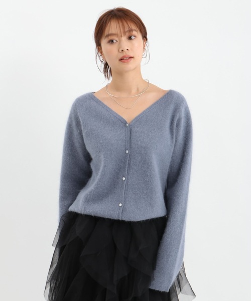 Andemiu(アンデミュウ)の「2WAYアンゴラVカーディガン612422(ニット/セーター・レディース・ブラック/グレー/オフホワイト/ブルー・FREE)」の17枚目の写真