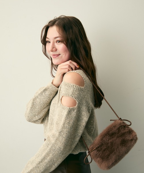 Lunea（ルネア）の「2wayスクエアワンハンドルファーバッグ/2種類のショルダー紐付き（ショルダーバッグ・レディース・ベージュ/ブラック/アイボリー/ブラウン・FREE）」の14枚目の写真