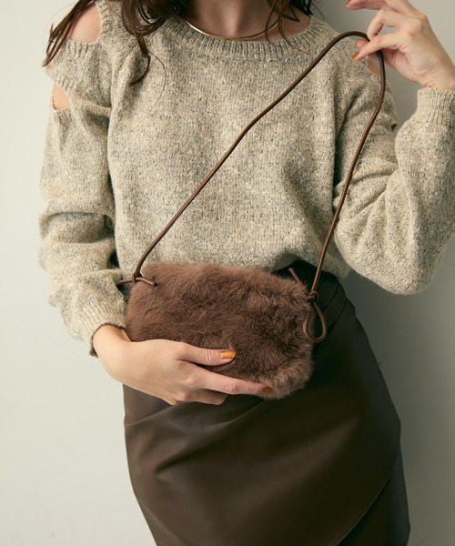 Lunea（ルネア）の「2wayスクエアワンハンドルファーバッグ/2種類のショルダー紐付き（ショルダーバッグ・レディース・ベージュ/ブラック/アイボリー/ブラウン・FREE）」の19枚目の写真