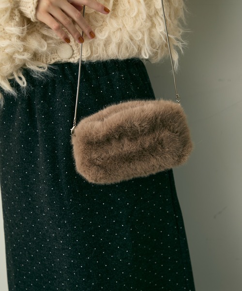 Lunea（ルネア）の「2wayスクエアワンハンドルファーバッグ/2種類のショルダー紐付き（ショルダーバッグ・レディース・ベージュ/ブラック/アイボリー/ブラウン・FREE）」の8枚目の写真