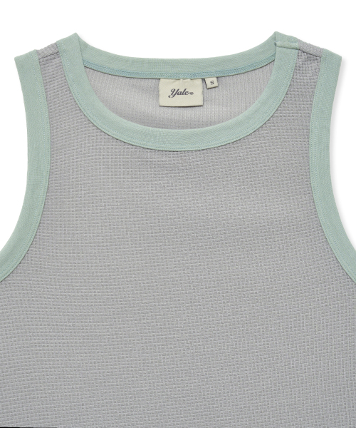 YALE(イェール)の「ウィメンズリングスリーブレス_グレージュ(Tシャツ/カットソー・レディース・その他・SMALL/MEDIUM)」の4枚目の写真