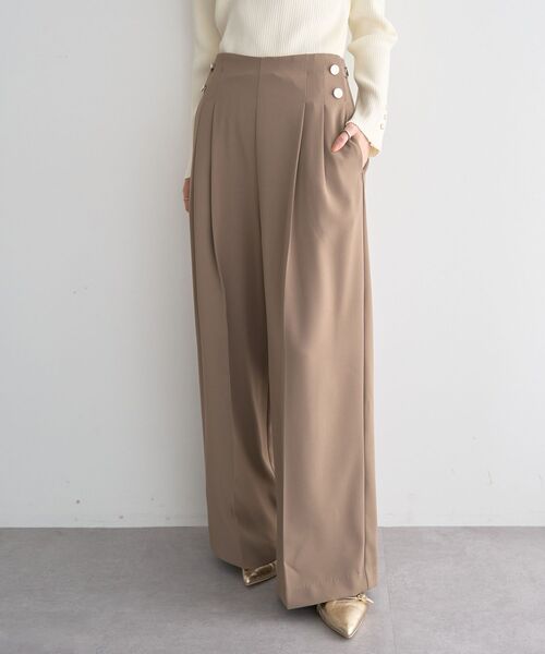 YECCA VECCA（イェッカヴェッカ）の「金釦ワイドパンツ（その他パンツ・レディース・ベージュ/アイボリー/ブラック・S/M）」の4枚目の写真