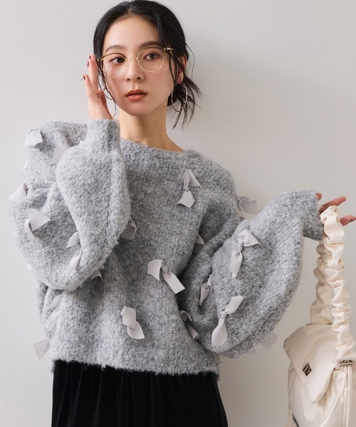 VIS(ビス)の「【WEB限定】ゆるっとボリュームリボンモチーフニット(ニット/セーター・レディース・チャコールグレー/キナリ・FREE)」の18枚目の写真