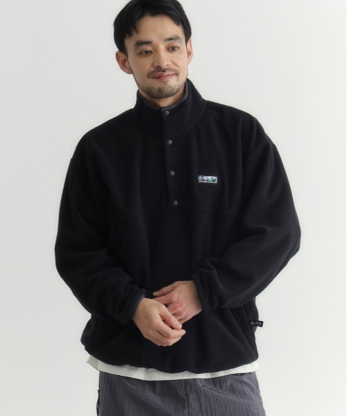 CAMP7（キャンプセブン）の「【CAMP7】フリース ハーフスナップ ロゴ トレーナー (クリーンなデザイン / 高保温性 / ドロップショルダー)（スウェット・メンズ・オフホワイト/グレー/ブラック・S/L/XL/M）」の15枚目の写真