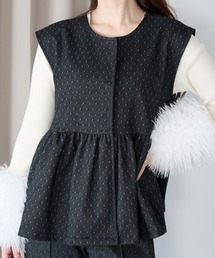 Neige（ネージュ）の「スノードットペプラムベスト（ベスト）」