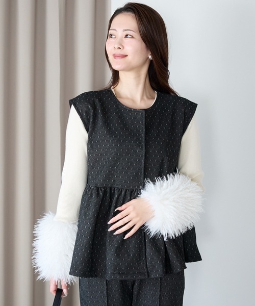 Neige(ネージュ)の「スノードットペプラムベスト(ベスト・レディース・ネイビー/ブラック・ONE SIZE)」の22枚目の写真