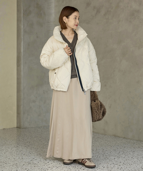 IENA（イエナ）の「キュプラフィブリルフレアスカート（スカート・レディース・チャコールグレー/ベージュ・38/36/34）」の11枚目の写真