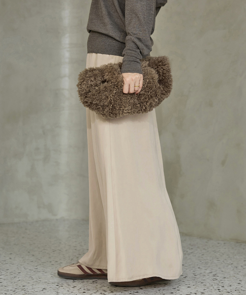 IENA（イエナ）の「キュプラフィブリルフレアスカート（スカート・レディース・チャコールグレー/ベージュ・38/36/34）」の15枚目の写真