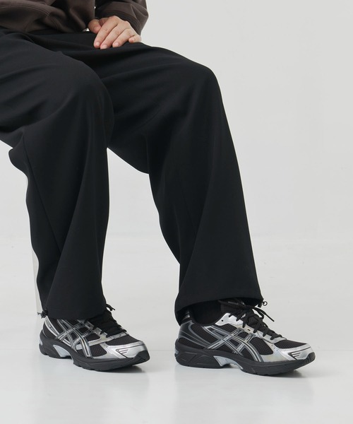 ASICS（アシックス）の「【ASICS/アシックス】GEL-1130/ゲル-1130/軽量（スニーカー・メンズ・ホワイト/ブラック・28/27/26.5/26/27.5/28.5/29）」の2枚目の写真