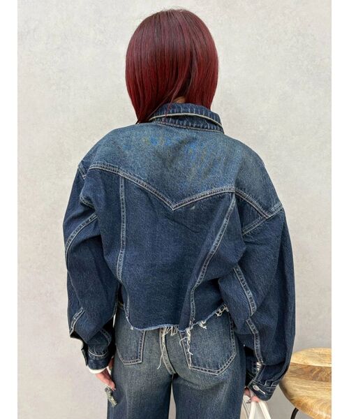 EVRIS（エヴリス）の「ヴィンテージライクカラーデニムブルゾン【セットアップ着用可能】（デニムジャケット・レディース・インディゴブルー/グレー/ブルー・FREE）」の7枚目の写真