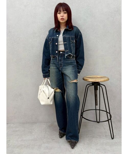EVRIS（エヴリス）の「ヴィンテージライクカラーデニムブルゾン【セットアップ着用可能】（デニムジャケット・レディース・インディゴブルー/グレー/ブルー・FREE）」の8枚目の写真