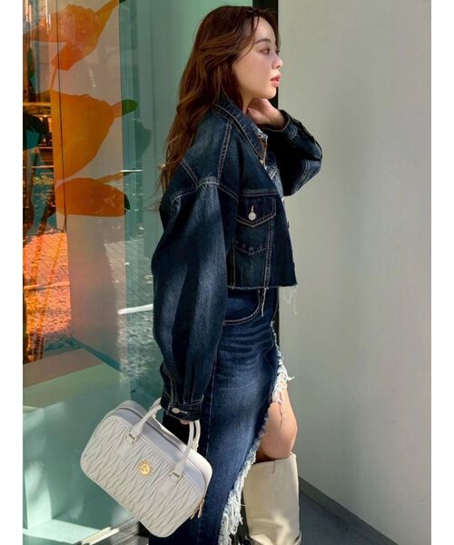 EVRIS（エヴリス）の「ヴィンテージライクカラーデニムブルゾン【セットアップ着用可能】（デニムジャケット・レディース・インディゴブルー/グレー/ブルー・FREE）」の11枚目の写真