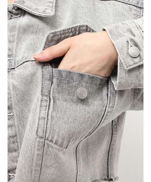 EVRIS（エヴリス）の「ヴィンテージライクカラーデニムブルゾン【セットアップ着用可能】（デニムジャケット・レディース・インディゴブルー/グレー/ブルー・FREE）」の19枚目の写真