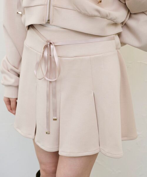 MAJESTIC LEGON（マジェスティックレゴン）の「プリーツラメミニスカパン（スカート・レディース・ブラック/アイボリー/グレー/ピンクベージュ・MEDIUM）」の20枚目の写真