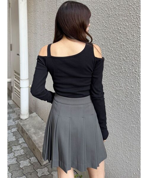 MURUA(ムルーア)の「アシメデザインベルトトップス(ニット/セーター・レディース・ブラック/ホワイト/レッド/その他1・FREE)」の10枚目の写真