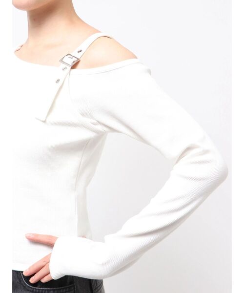 MURUA(ムルーア)の「アシメデザインベルトトップス(ニット/セーター・レディース・ブラック/ホワイト/レッド/その他1・FREE)」の17枚目の写真