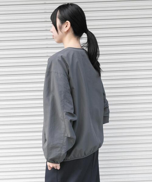 EKAL（エカル）の「『UR TECH』ナイロンタッサ－ZIP カーディガン（ナイロンジャケット・レディース・ネイビー/グリーン系その他/グレー・ONE）」の18枚目の写真