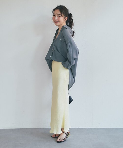 La boutique BonBon（ラブティックボンボン）の「【RISA監修・今すぐお届け！】シアーデニム3WAYシャツ（シャツ/ブラウス・レディース・グレー/ネイビー/サックスブルー・FREE）」の16枚目の写真