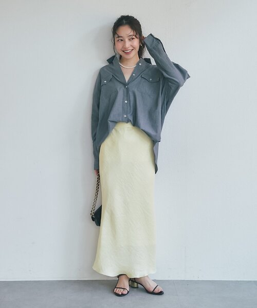 La boutique BonBon（ラブティックボンボン）の「【RISA監修・今すぐお届け！】シアーデニム3WAYシャツ（シャツ/ブラウス・レディース・グレー/ネイビー/サックスブルー・FREE）」の18枚目の写真