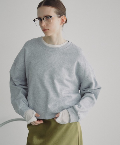 Auntie Rosa Holiday（アンティローザホリデー）の「クロップドスウェットプルオーバー（スウェット・レディース・グリーン/ホワイト/グレー・FREE）」の2枚目の写真