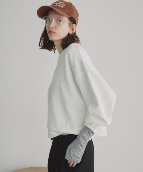 Auntie Rosa Holiday（アンティローザホリデー）の「クロップドスウェットプルオーバー（スウェット・レディース・グリーン/ホワイト/グレー・FREE）」の8枚目の写真