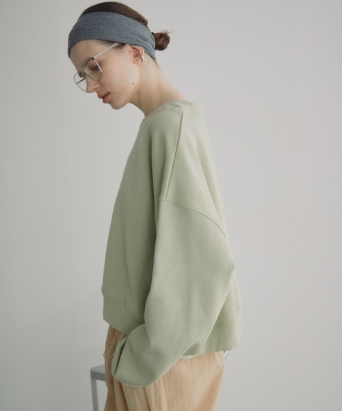 Auntie Rosa Holiday（アンティローザホリデー）の「クロップドスウェットプルオーバー（スウェット・レディース・グリーン/ホワイト/グレー・FREE）」の16枚目の写真