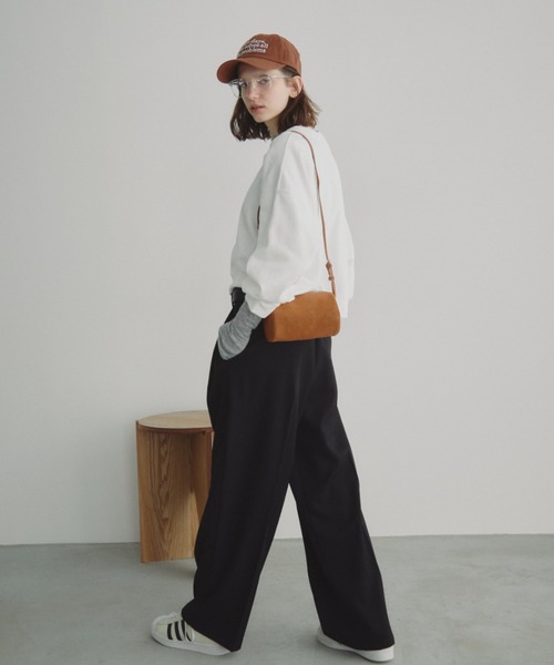 Auntie Rosa Holiday（アンティローザホリデー）の「クロップドスウェットプルオーバー（スウェット・レディース・グリーン/ホワイト/グレー・FREE）」の12枚目の写真