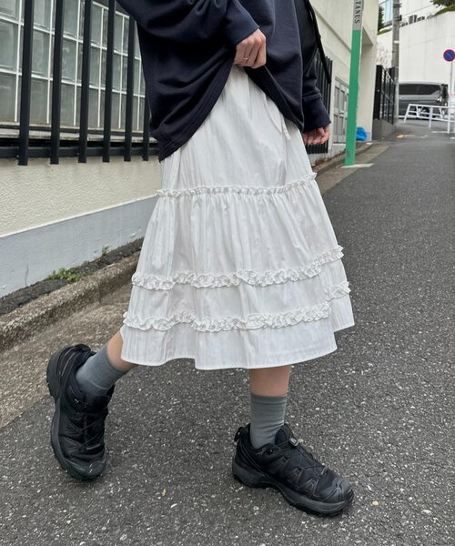 DISCOAT（ディスコート）の「【umm.】ティアードミドルスカート（スカート・レディース・ブラック/ネイビー/オフホワイト・FREE）」の5枚目の写真