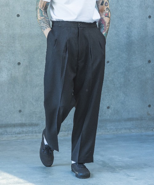 MR.OLIVE(ミスターオリーブ)の「TROPICAL POPLIN / 2TACK WIDE EASY PANTS /M261121(スラックス・メンズ・ブラック/ブラウン・SMALL/MEDIUM/LARGE)」の1枚目の写真