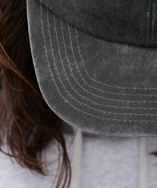 PLEASURES(プレジャー)の「PLEASURES/プレジャーズ SCRAWL POLO CAP ウォッシュ加工 6Pデニムキャップ 2026年春夏(キャップ・メンズ・ブラック・FREE)」の12枚目の写真