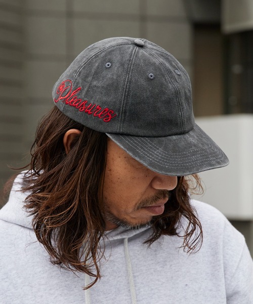 PLEASURES(プレジャー)の「PLEASURES/プレジャーズ SCRAWL POLO CAP ウォッシュ加工 6Pデニムキャップ 2026年 夏 夏服(キャップ・メンズ・ブラック・FREE)」の17枚目の写真