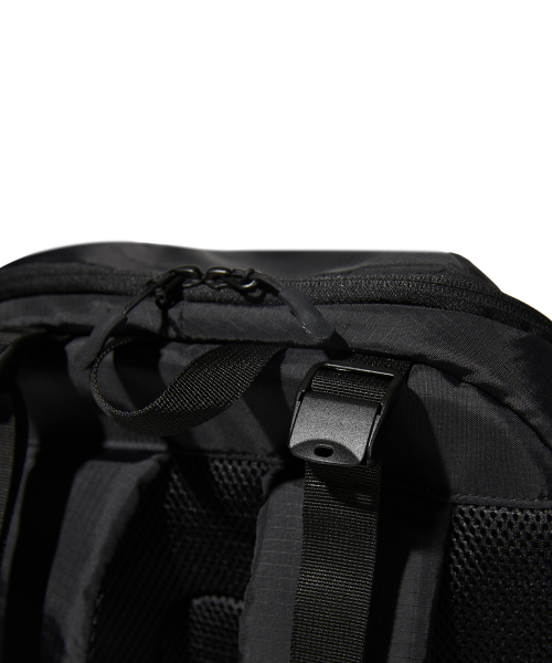BROWNBREATH(ブラウンブレス)の「STM BACKPACK - BLACK(バックパック/リュック・レディース・その他・ONE SIZE)」の5枚目の写真